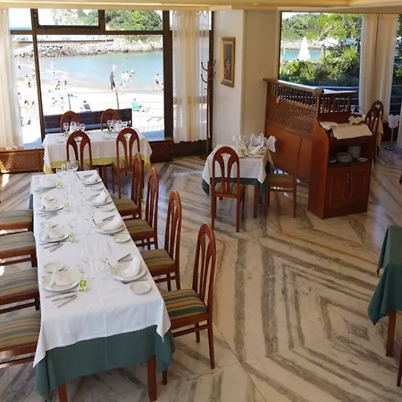 Ξενοδοχείο Alfar 3*