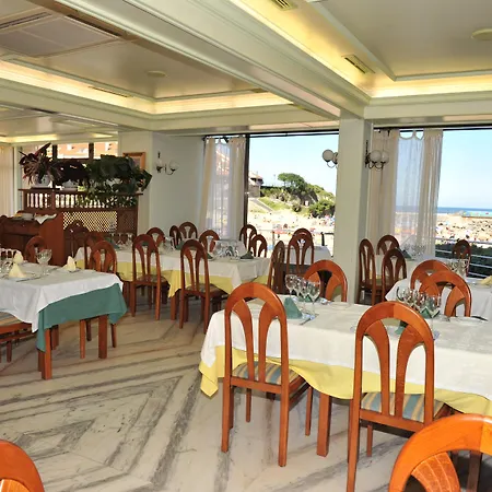 Hotel Alfar Isla Plana