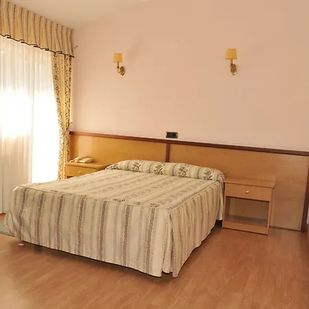 Hotel Alfar Isla Plana